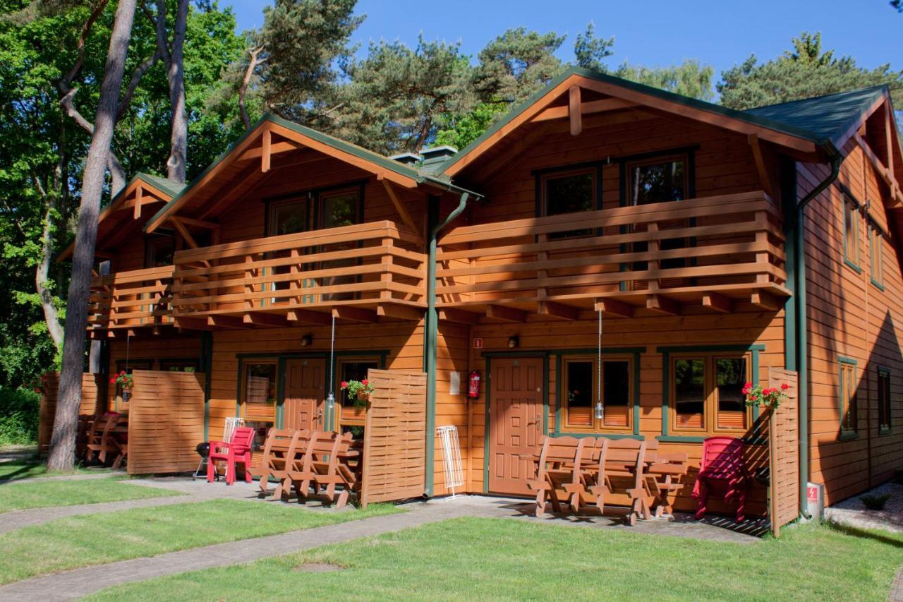 Natura Park Ustronie Morskie - Domki, Apartamenty エクステリア 写真