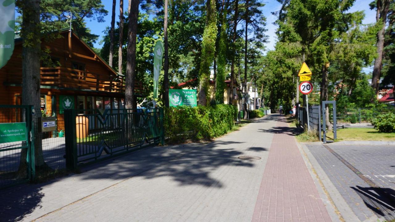 Natura Park Ustronie Morskie - Domki, Apartamenty エクステリア 写真