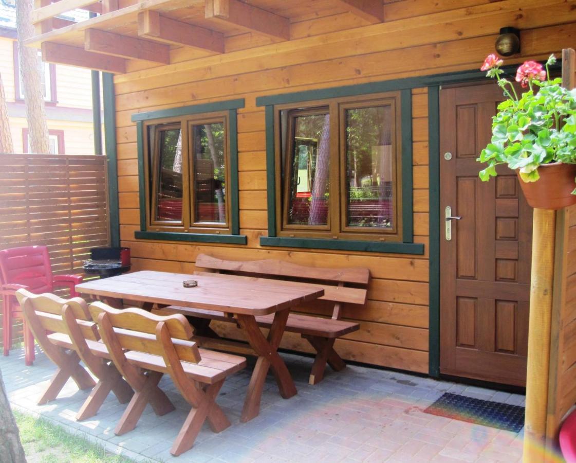 Natura Park Ustronie Morskie - Domki, Apartamenty エクステリア 写真