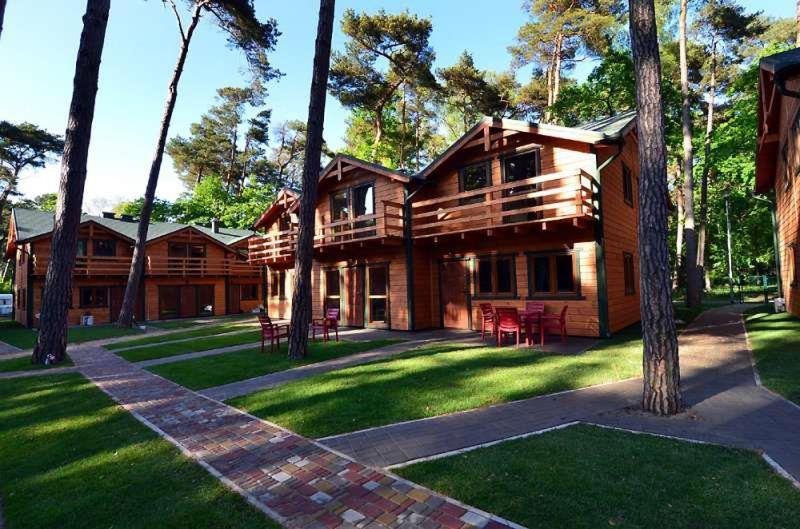 Natura Park Ustronie Morskie - Domki, Apartamenty エクステリア 写真